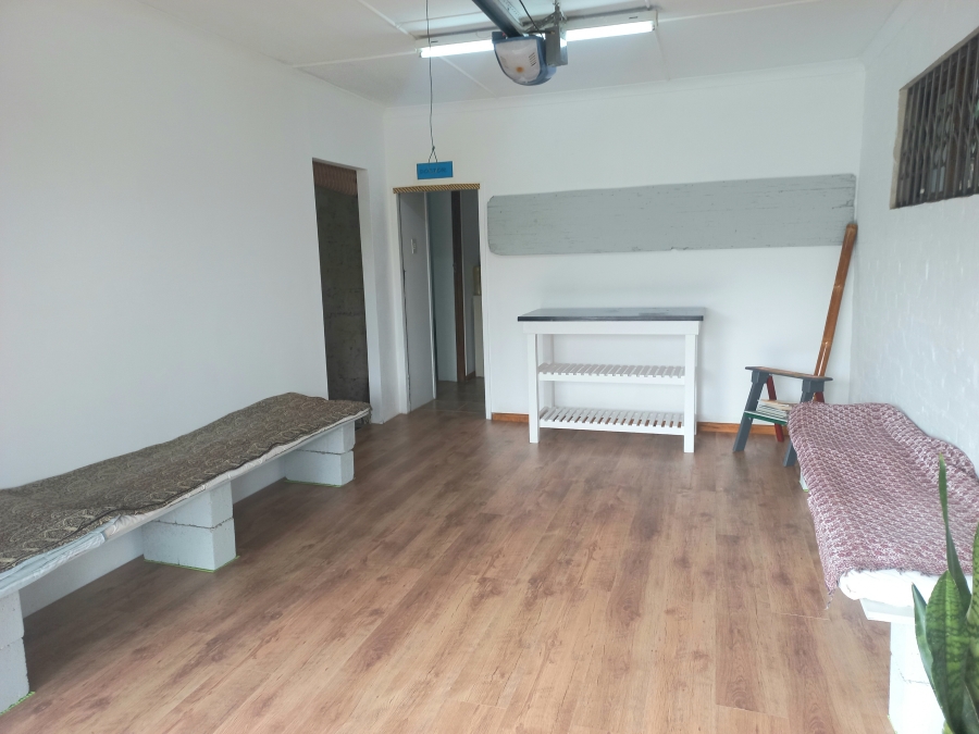 3 Bedroom Property for Sale in Meedingsride Western Cape